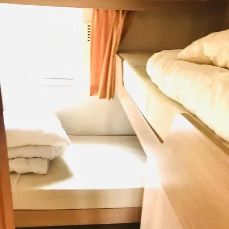 Casa de Férias Bos Chalet In Op De Veluwe *